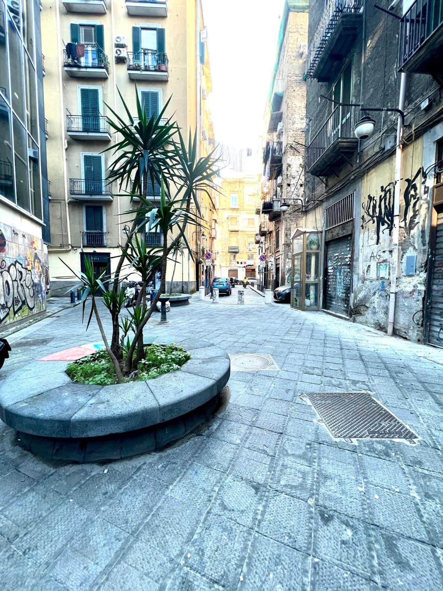 Loft In Borgo Leilighet Napoli Eksteriør bilde